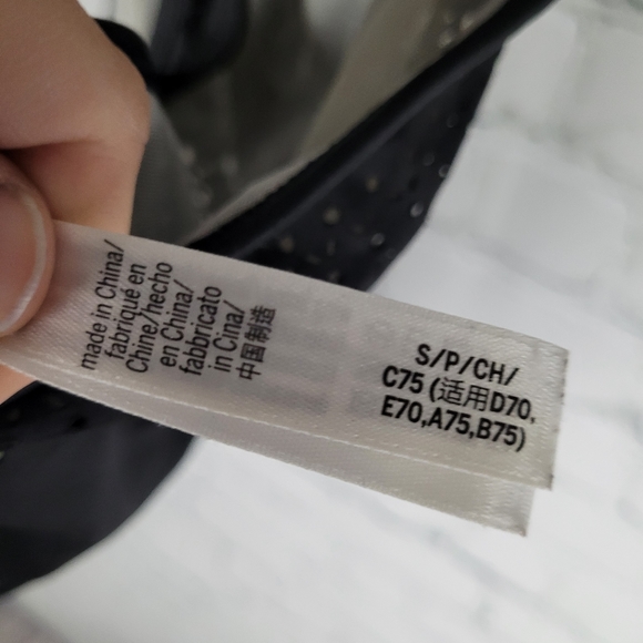 VICTORIA'S SECRET | lasercut high neck racerback bra - Picture 6 of 7